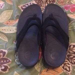 Black Fitflops